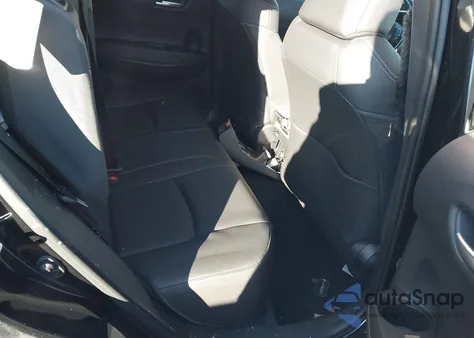 2024 Toyota Corolla Cross Xle from USA, damaged, VIN 7MUDAABG7RV081688